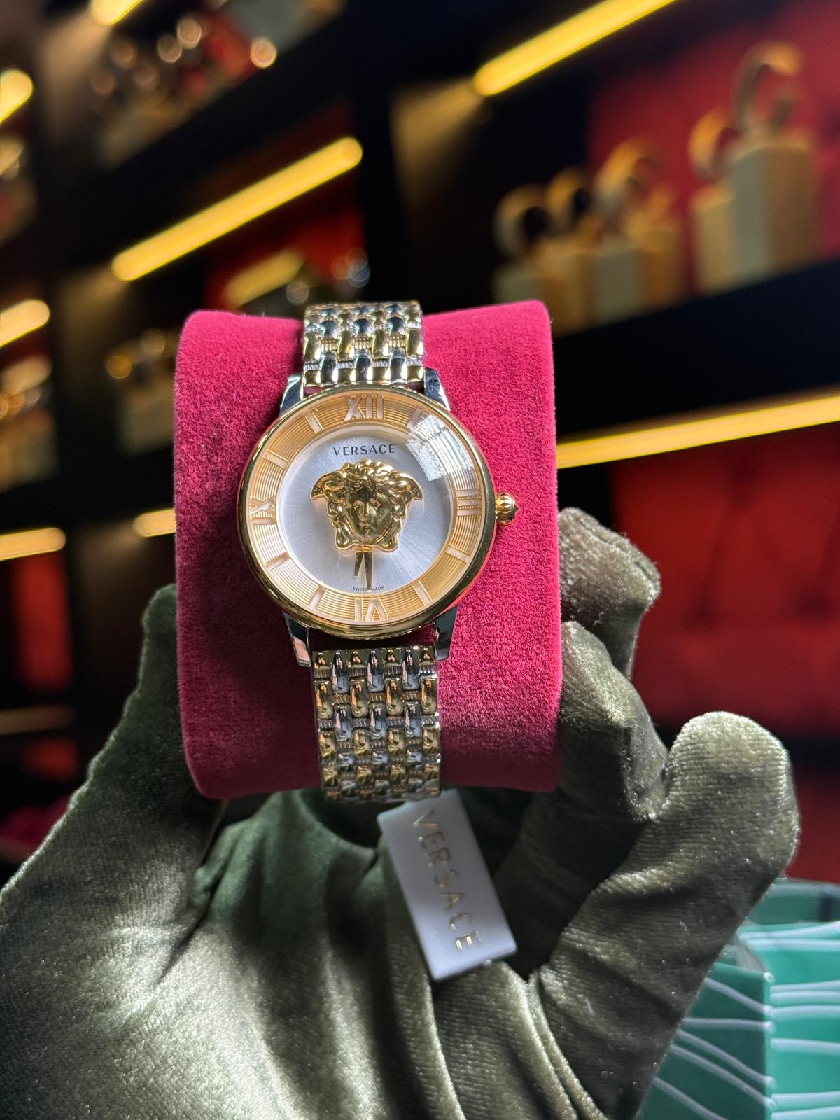 VERSACE
